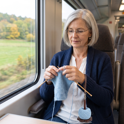 WOLLWIEGE Wrist Yarn Holder
