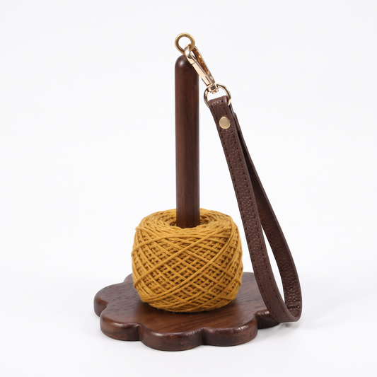 WOLLWIEGE Wrist Yarn Holder